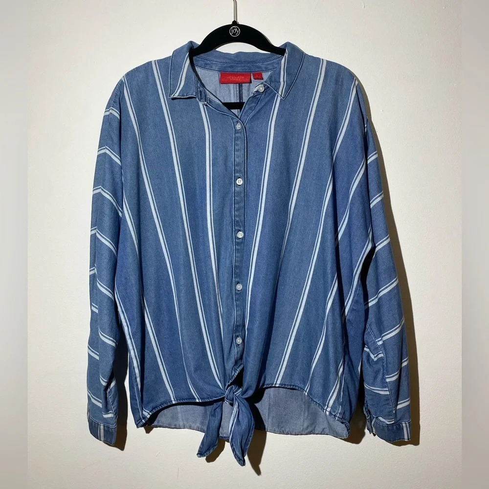 Jennifer Lopez Navy Blue and White Striped Tie-Front Button Down Shirt